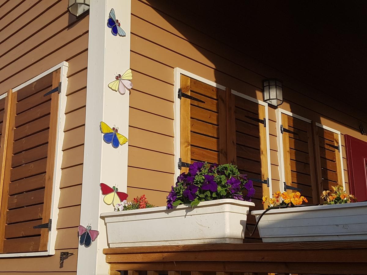 The Butterflies Wood House Villa Reshafim Buitenkant foto